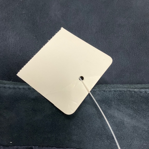 SUSAN BENDER NAVY CROPPED FULL ZIP SUEDE LEATHER JACKET - Picture 6 of 7